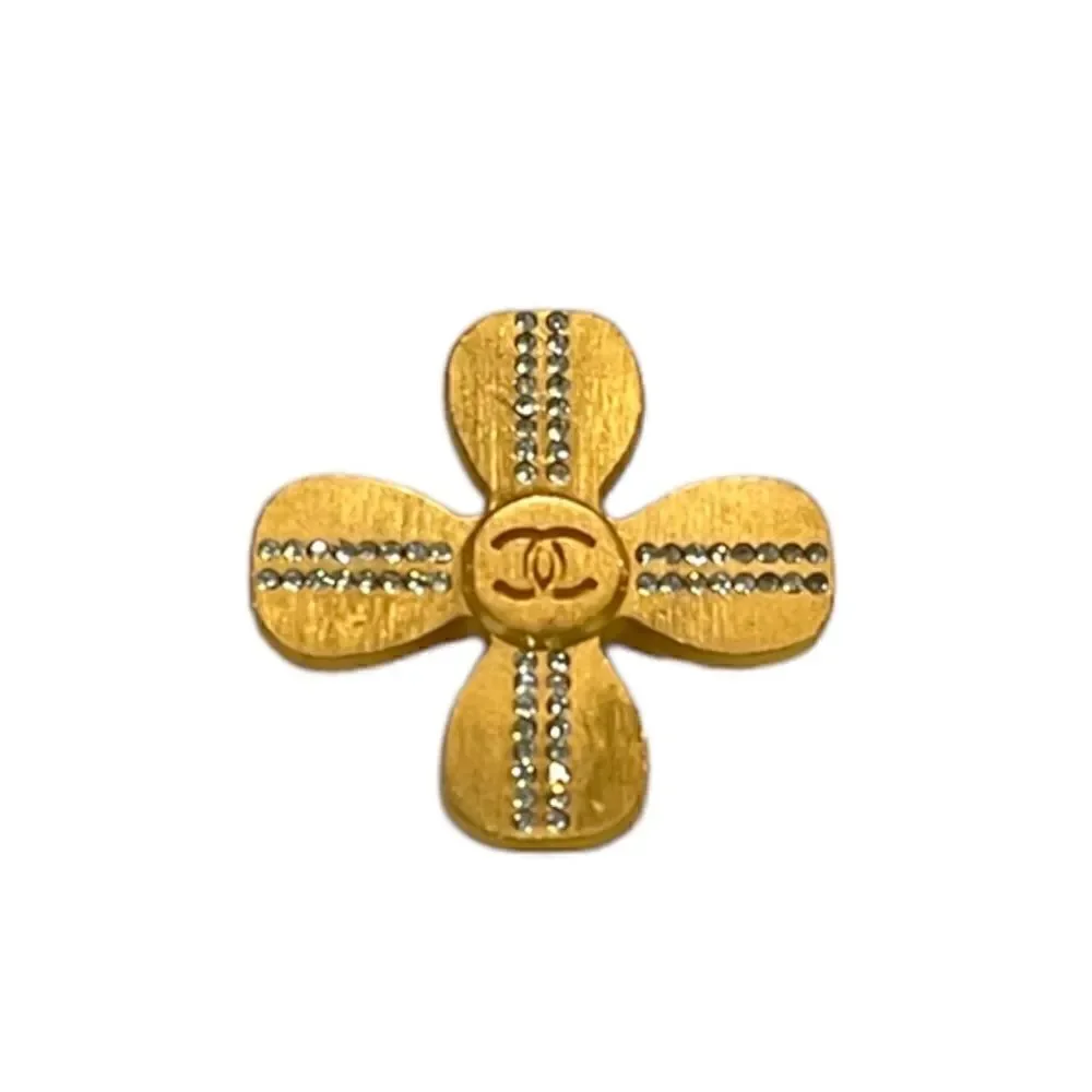 CHANEL vintage gold